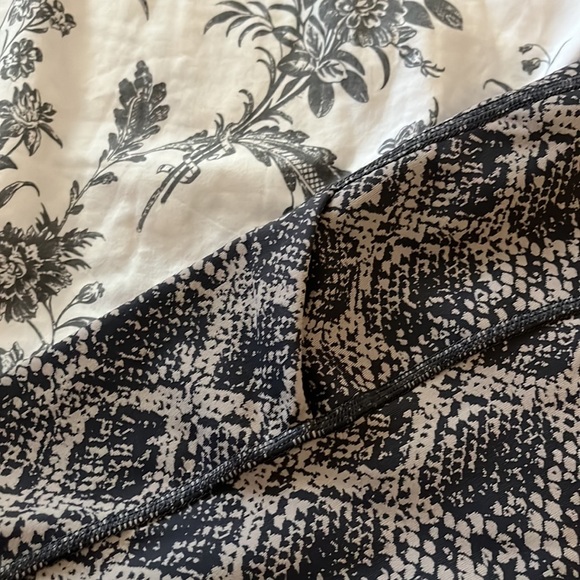 Athleta pants - Picture 5 of 5